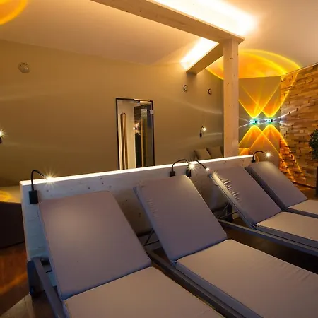 Bergruh Hotell 4*